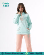 ترنج بناتي شتوي باللون السماوي هودي وبنطلون بقصّة مريحة وشيك