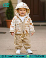 طقم اولادي شتوي فرو بلون بيج مع جاكيت بكابيشو وبنطلون كارغو